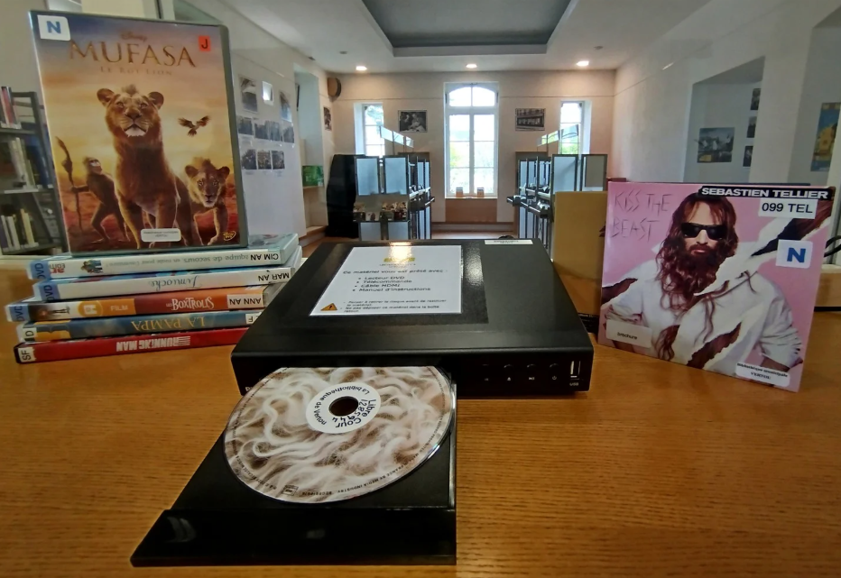 Lecteur dvd cd